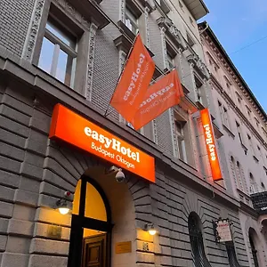Easyhotel Oktogon Hotel Budapesta